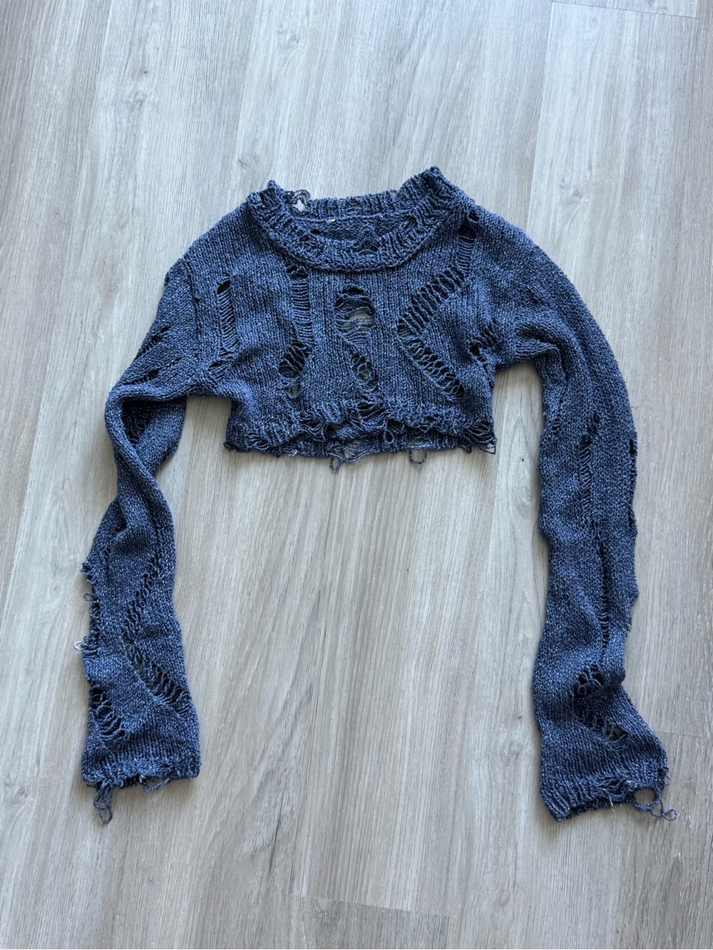 Vintage Distressed Cropped Sweater - Charcoal Gray